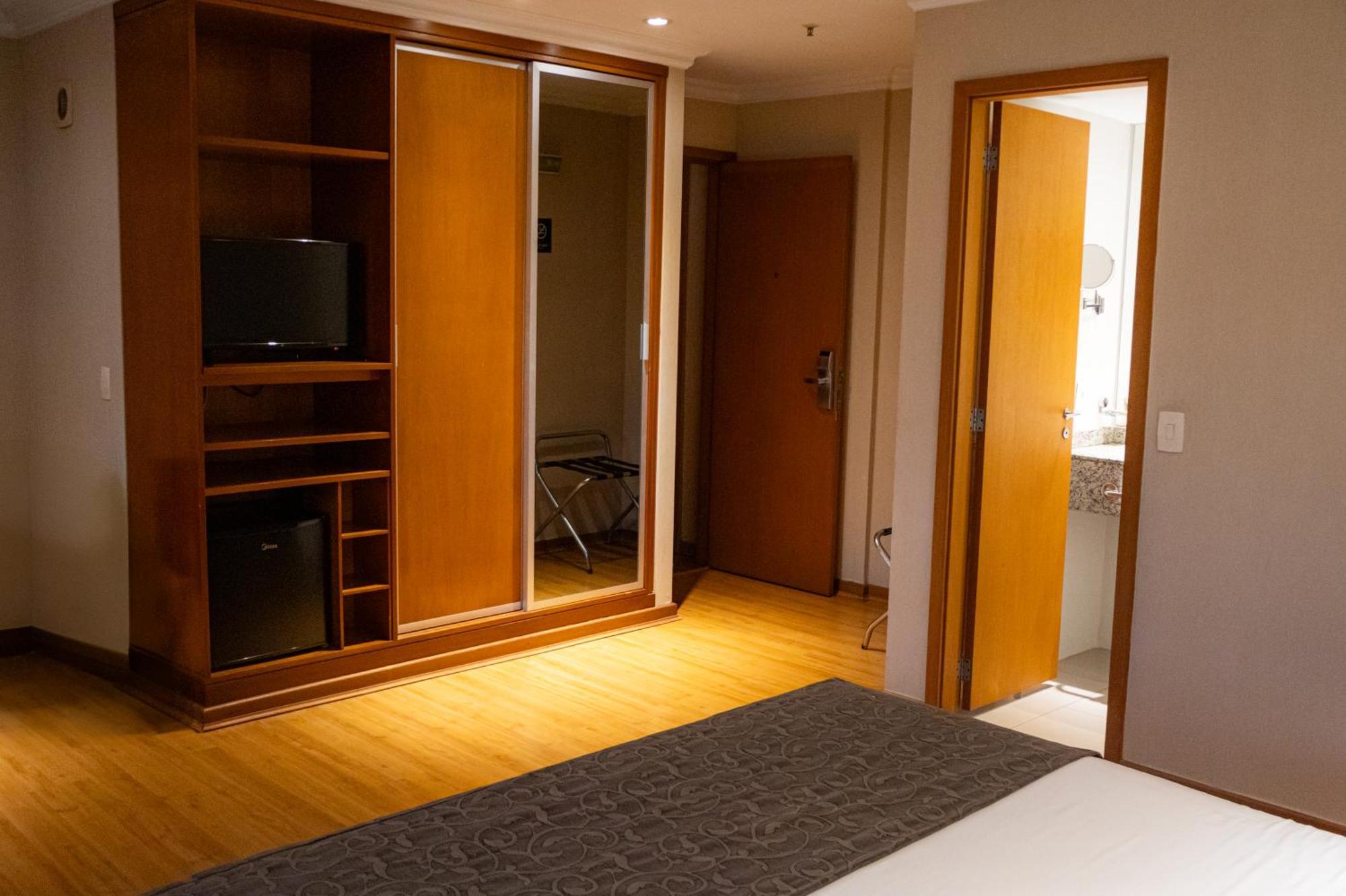 Apartahotel Barra First *